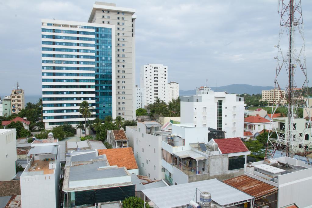 Dong Hai Hotel Нячанг Екстер'єр фото