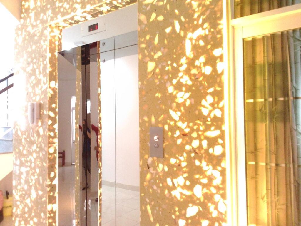 Dong Hai Hotel Нячанг Екстер'єр фото